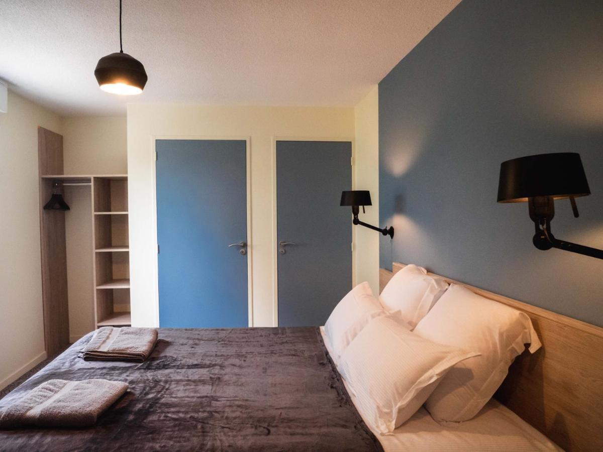 Logis Hotels Le Saint Pierre Moncoutant Exterior photo